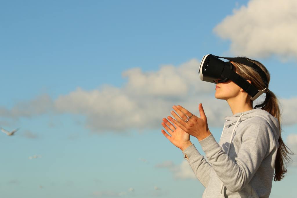 Embracing the Power of Virtual Reality in the BPO Sector: A New Frontier in Customer Experience